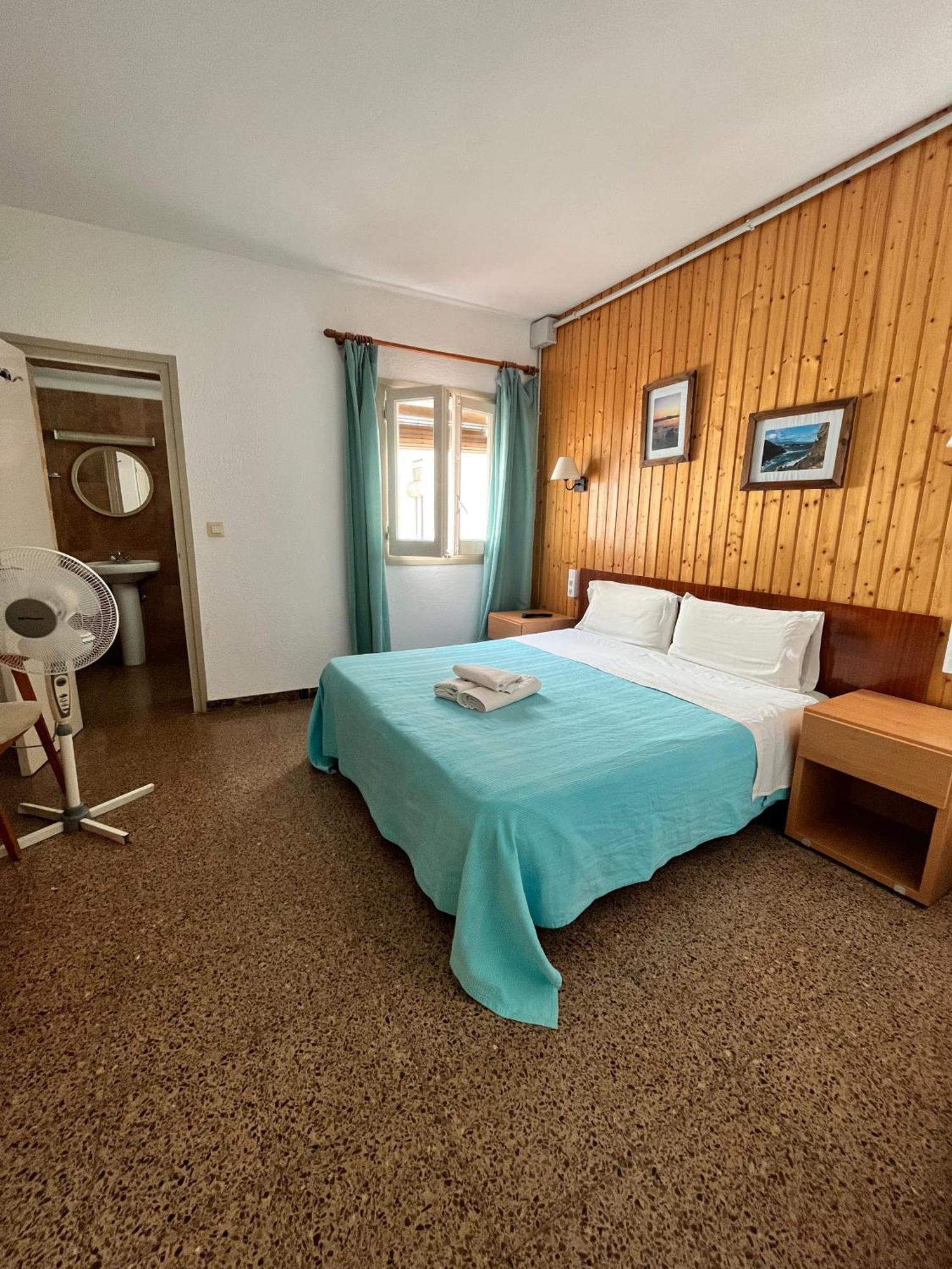 Gasthof P&r Hostals Maria Rosa